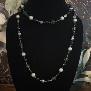 Chic Black and Green Beaded Necklace